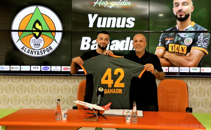 Alanyaspor'a PSV'den transfer!