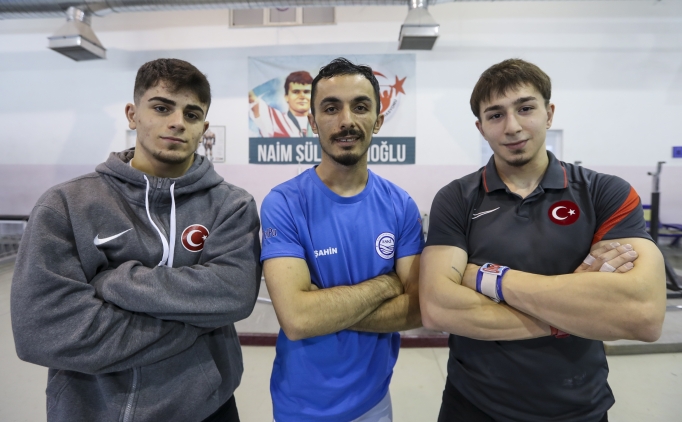 Milli halterciler, ba�ar� kazanmak i�in haz�rlan�yor!