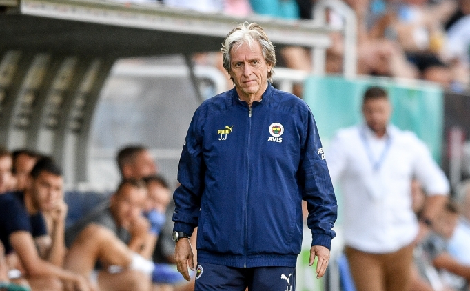 Fenerbah�e'de Jesus rotasyona gidiyor