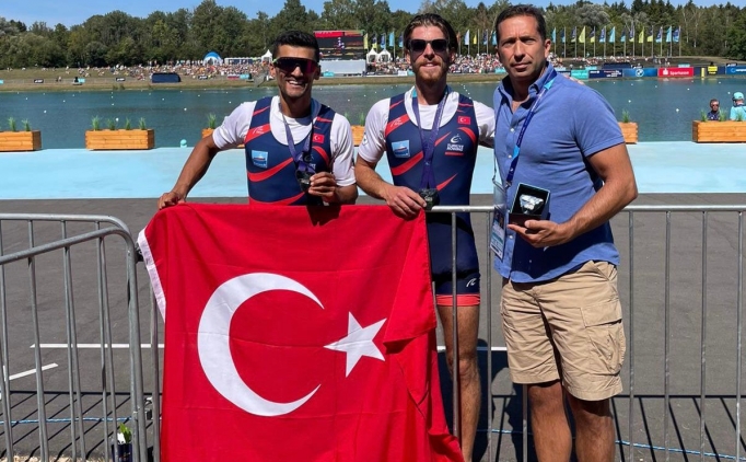 Krekte milliler gm madalya kazand!