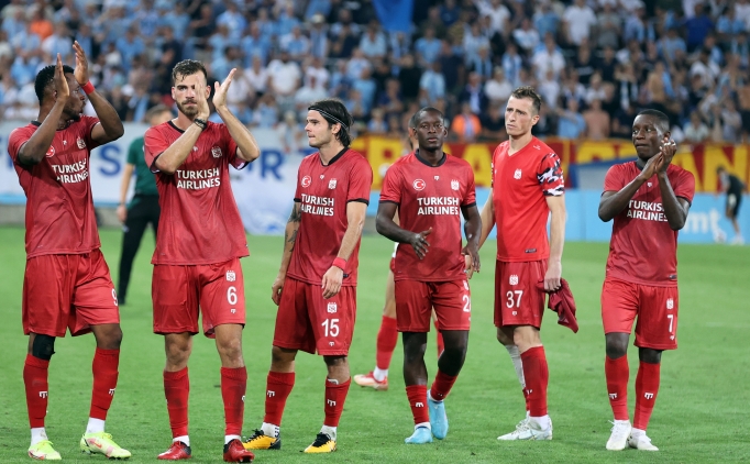 Sivasspor, tam kadro Alanya kar��s�nda