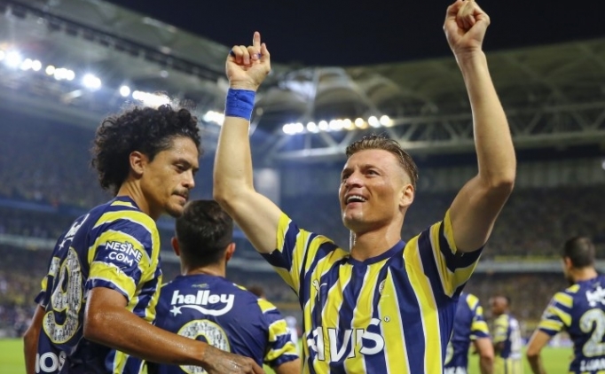 Alioski'ye moral depolanyor
