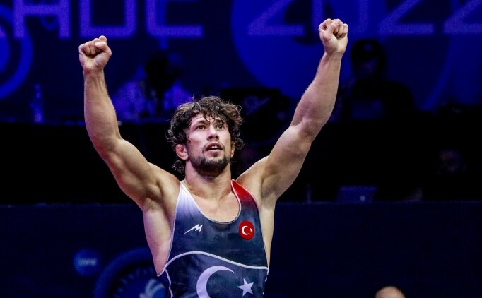 Sel�uk Can'dan D�nya �ampiyonas�'nda bronz madalya 