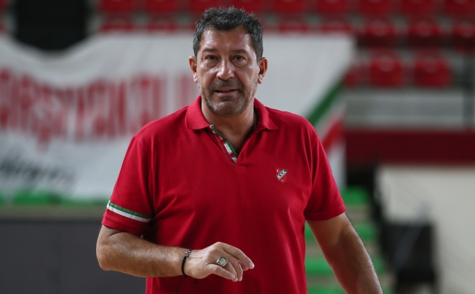 Ufuk Sar�ca: 'B�y�yerek �ok iyi bir tak�m olaca��z'