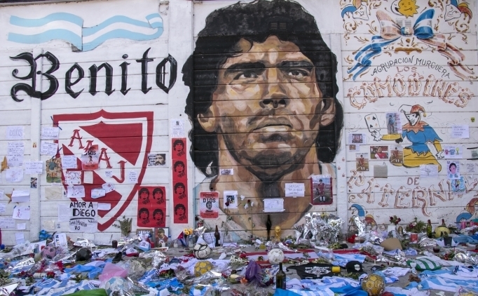 Maradona'n�n sa�l�k ekibi yarg�lanacak