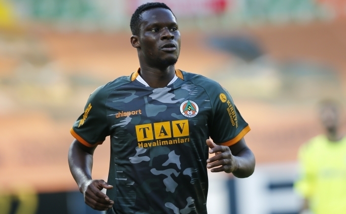 Alanyaspor'dan Khouma Babacar'a veda