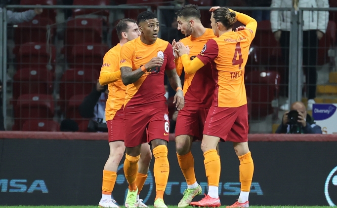 Sporx: Galatasaraylı futbolcudan Beşiktaş'a transfer mesajı: 'Mutlu olurum'