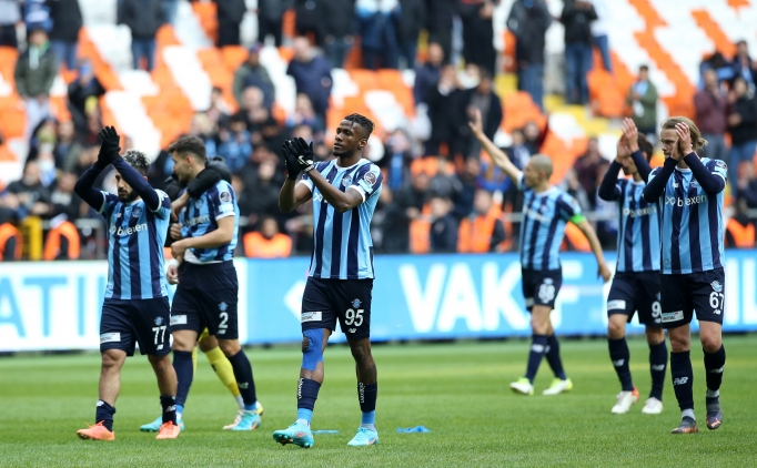 Taraftar, Adana Demirspor'u yalnz brakmyor!