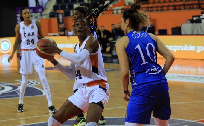 �BK Mersin, Bursa'y� ge�erek yar� finale y�kseldi