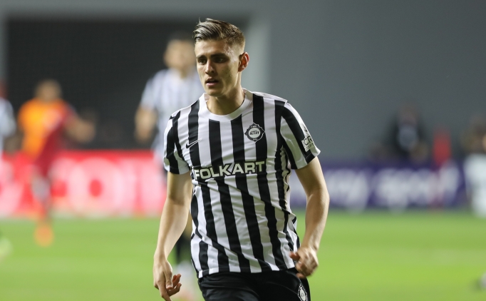 Altay'dan Kaz�mcan Karata� i�in transfer a��klamas�