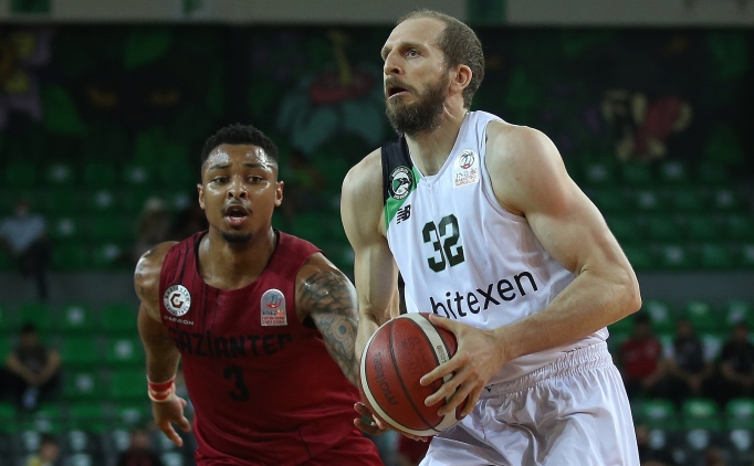 Darüşşafaka, BSL'de yarı finalde
