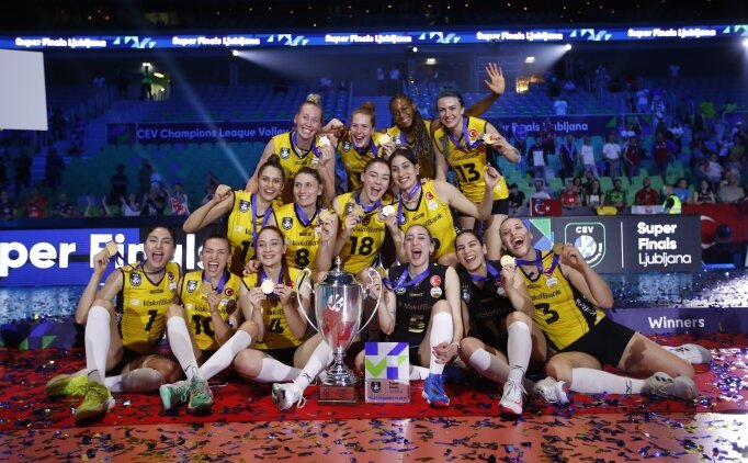 Vak�fbank'tan Galatasaray'a transfer: Karmen Aksoy