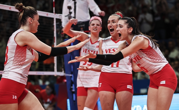 Sultanlar�m�z, G�ney Kore'yi yendi!