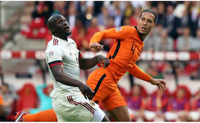 Hollanda deplasmanda Belika'ya acmad: 4-1