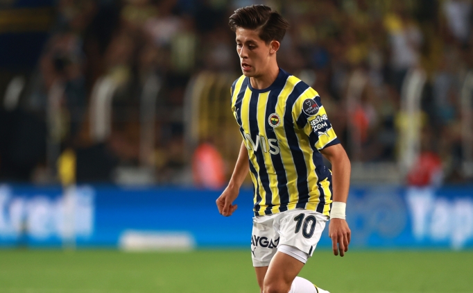 CR7'nin antren�r� Arda G�ler i�in geliyor