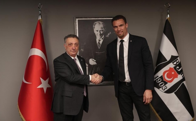 Ahmet Nur ebi'den Valerien Ismael'e destek!