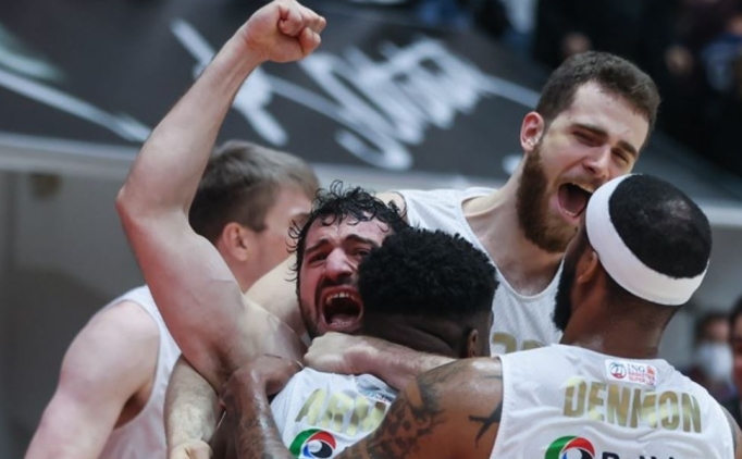 Alia�a Petkim deplasman� sevdi!