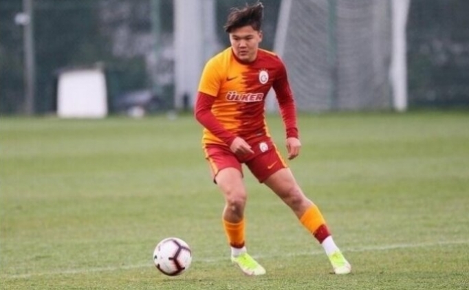 Rezerv lig ma��nda Beknaz Almazbekov �ov!