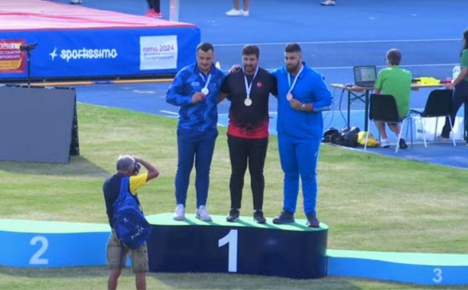 Atletizmde milliler 2'si altn 3 madalya ald!