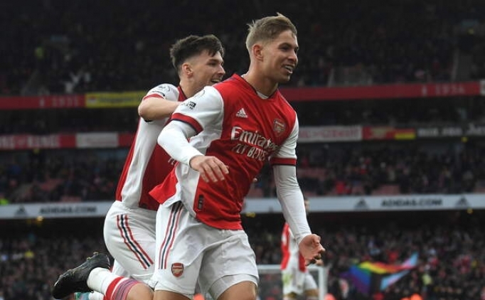 Arsenal, Watford'a kar seriyi bozmad!