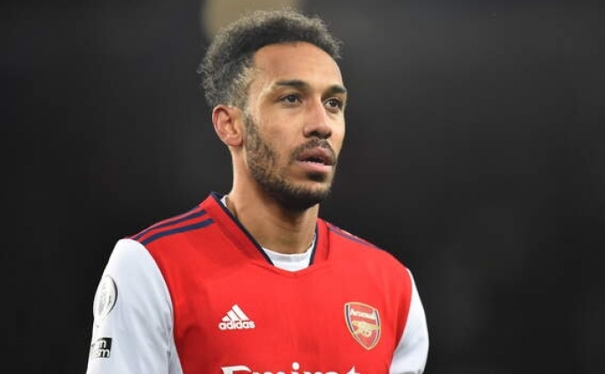 Al Nasr'dan Aubameyang ata!