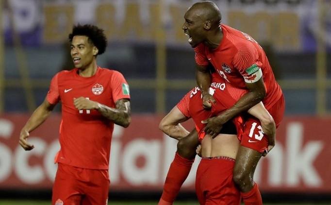 Kanada'dan Atiba a��klamas�; 'Ona duac�y�z'