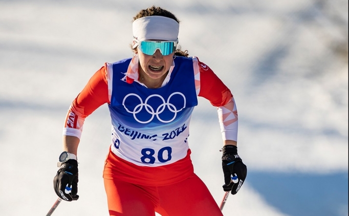 Pekin'de iki milli sporcu: Ay�enur Duman ve �zlem Ceren Dursun