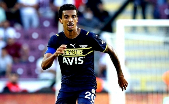 Fenerbah�e'den bir Luiz Gustavo ge�ti