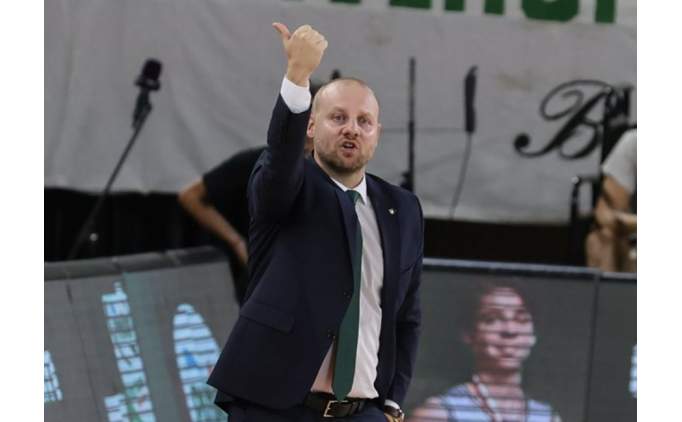 Ceyhun Cabadak'tan Be�ikta� a��klamas�