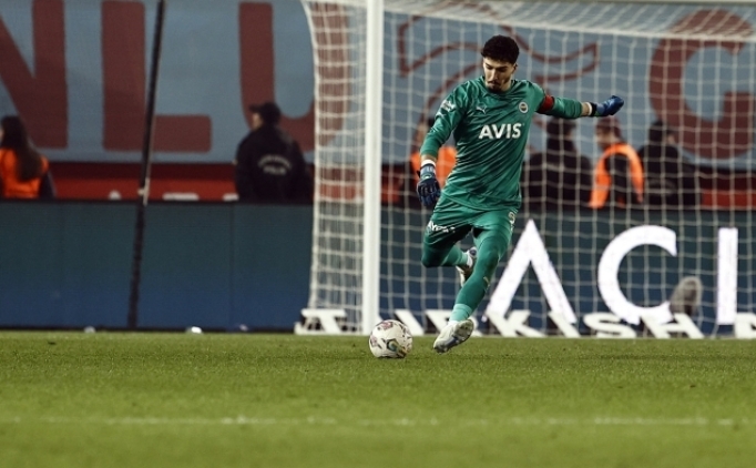 Fenerbahe'de tek teselli Altay Bayndr