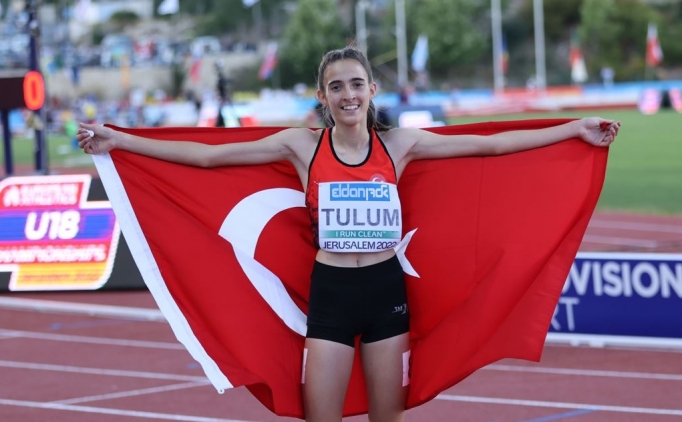 Zorla g�zellik oldu, madalyaya ko�tu!