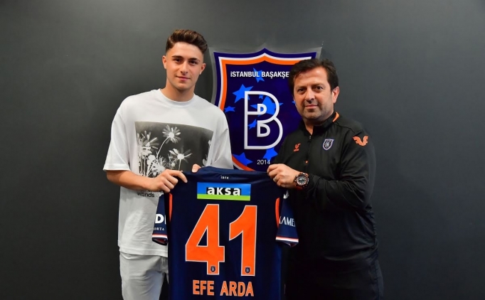 Başakşehir, Efe Arda Koyuncu ile sözleşme imzaladı