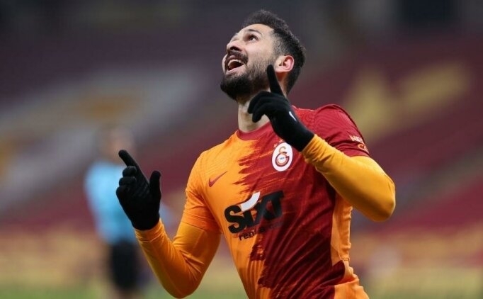 Galatasaray'da Emre Akbaba krizi!