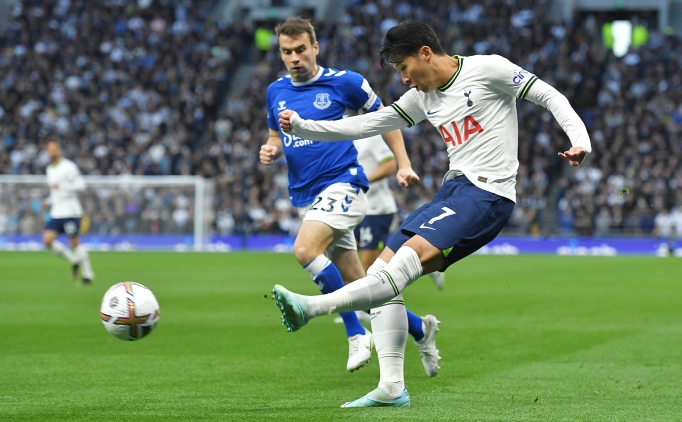 Tottenham zirve takibini sürdürdü!