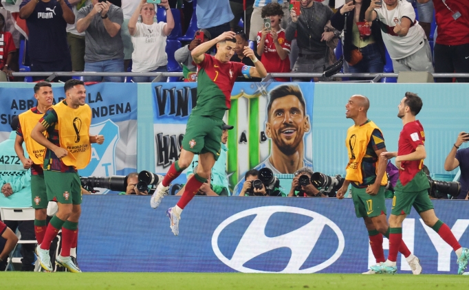 Ronaldo tarihe geçti, Portekiz kazandı