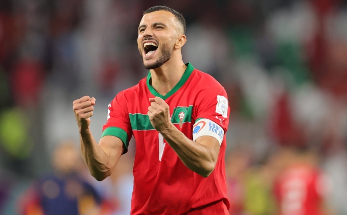 Be�ikta�'ta sab�r ta�� �atlad�; 'Oynatmay�n art�k'