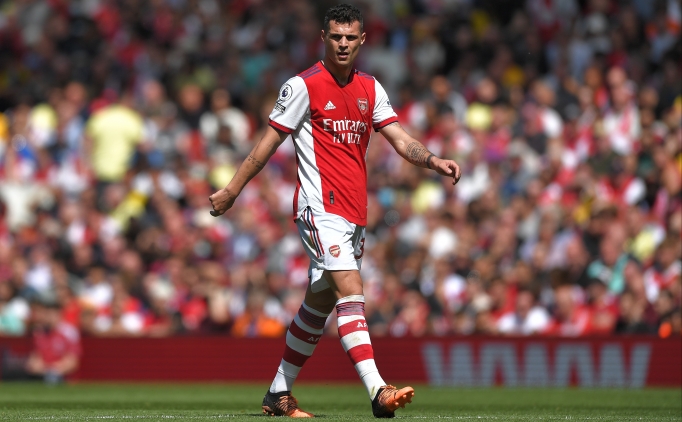 Galatasaray'a Granit Xhaka'dan sevindiren haber!