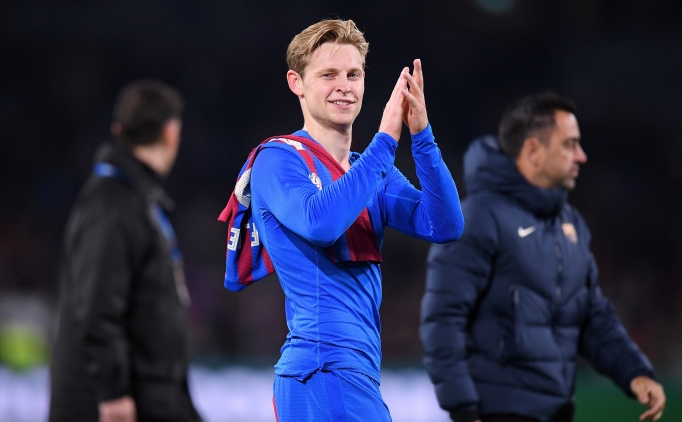 Manchester United, Frenkie de Jong transferini bitiriyor