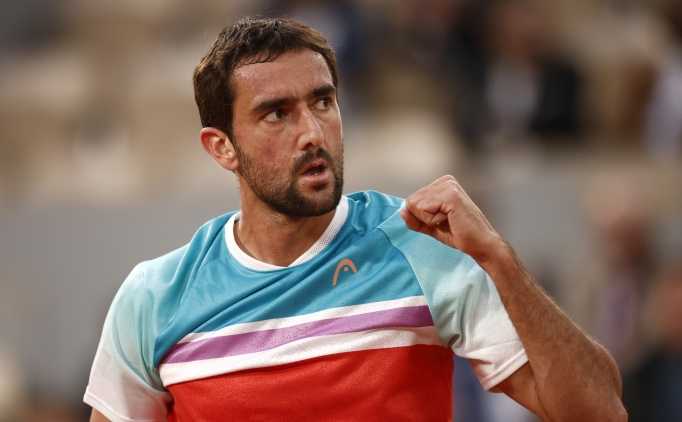 Marin Cilic, Medvedev'i ge�erek �eyrek finalde