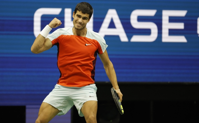 ABD Ak'ta zafer 19 yandaki Alcaraz'n