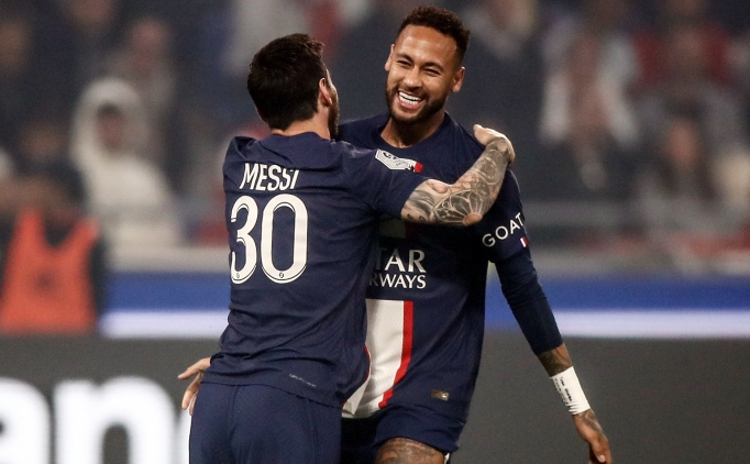 PSG, Lyon deplasmanndan Messi - Neymar'la kt
