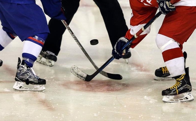 Buz hokeyinde haftan�n program�