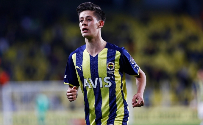 Fenerbah�e'de Arda G�ler tepkisi