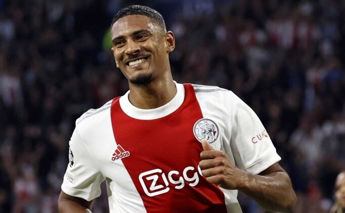 Ajax, Benfica'ya kar�� sonunu getiremedi!