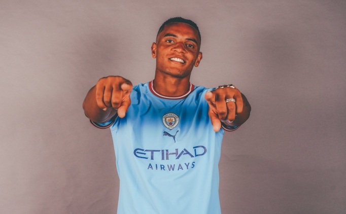 Manchester City, Akanji'yi a��klad�!