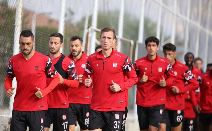 Sivasspor'da, Hatayspor mesaisi balad