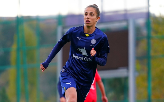 Fenerbah�e, Ata�ehir'de farka ko�tu!