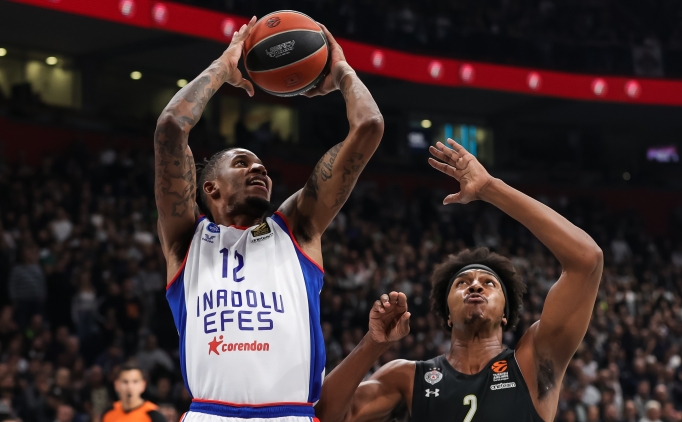 Anadolu Efes, Belgrad'da kaybetti