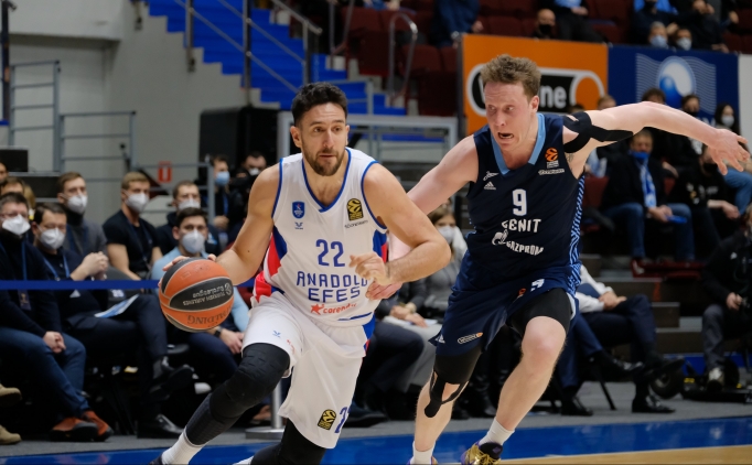 Anadolu Efes, Rusya'da malup oldu