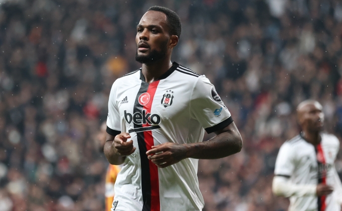 Cyle Larin, Belika'da tutunamad; Ayrlk yakn